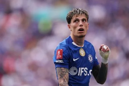 LONDON, ENGLAND - APRIL 26: Alejandro Garnacho of Chelsea reacts during the Emirates FA Cup Semi Final match between Chelsea and Leeds United at Wembley Stadium on April 26, 2026 in London, England. (Photo by Carl Recine/Getty Images)